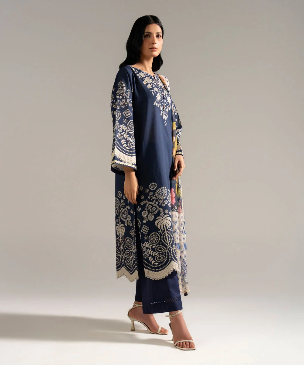 3 Pc Ready To Wear Lawn- PEW26CAHMV81